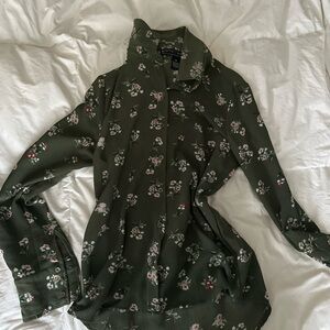 Polly & Esther Green Floral Blouse